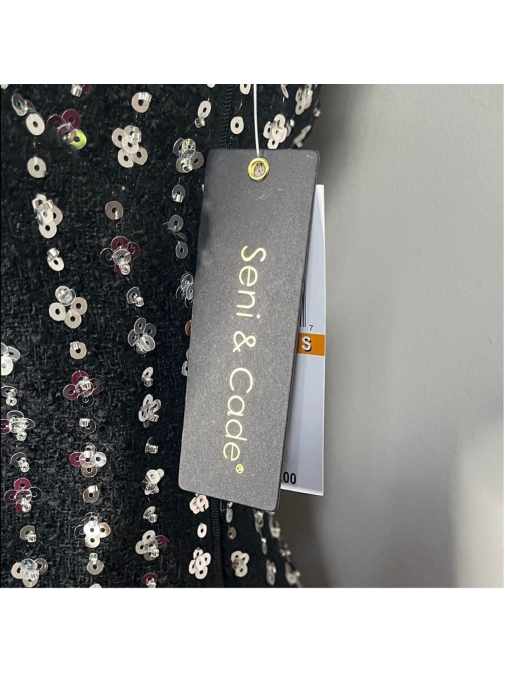 Seni & Cade Black Sequin V-Neck Mini Dress - Picture 3 of 7